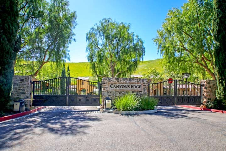 Canyon's Edge Turtle Ridge Homes For Sale | Irvine, California