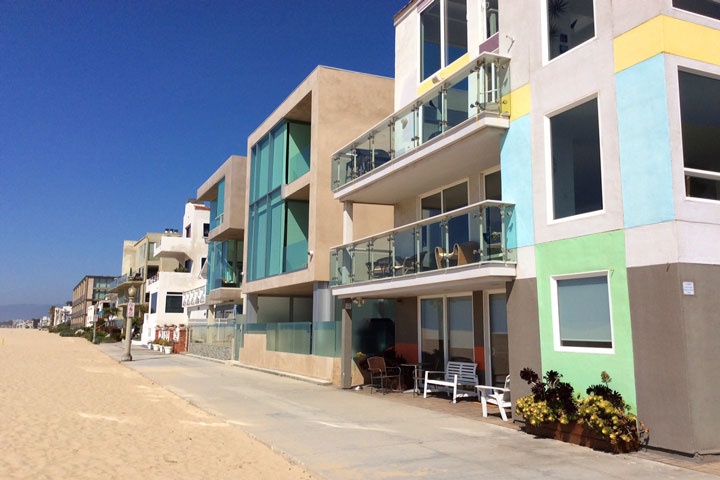 Beach Front Homes & Condos For Sale In Marina Del Rey, California