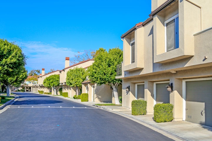 Princeton Townhomes Community Homes For Sale in Irvine, California