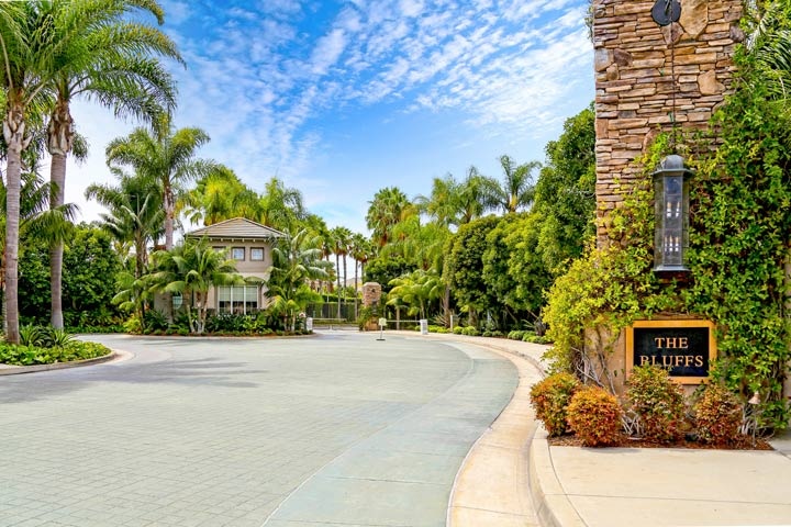 The Bluffs Community Homes For Sale In Huntington Beach, CA